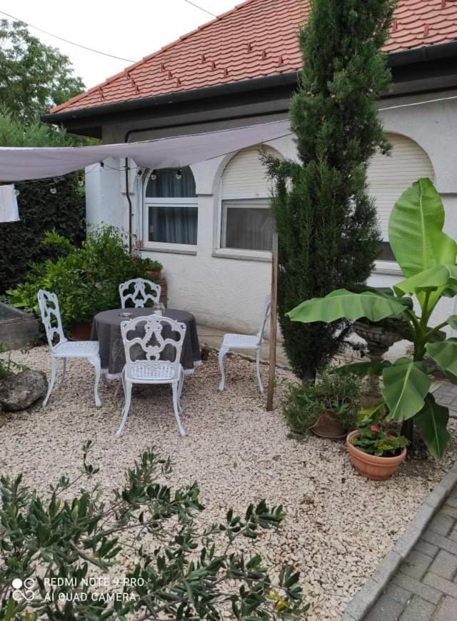 Lavendel Apartman Харканы Экстерьер фото